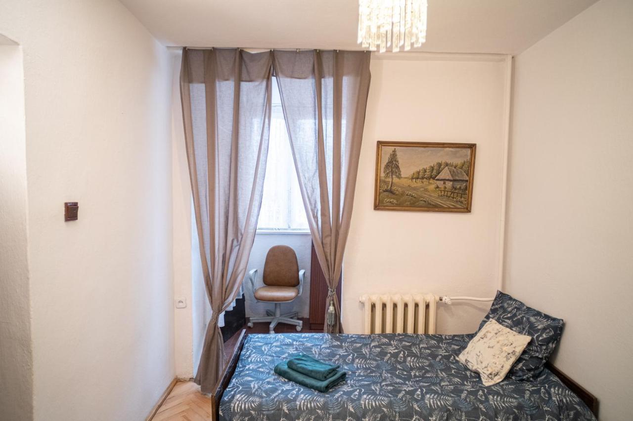 Apartment Apartrooms Near Metro Dw Wilenski Dnf Warsaw